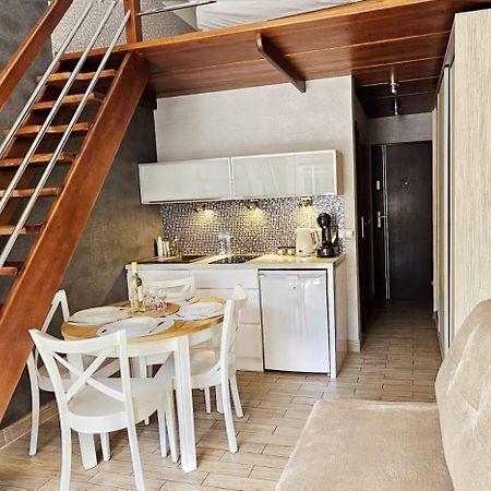 Holiday Home Slavia New 11 Z Antresola I Balkonem Przy Plazy Misdroy Exterior foto